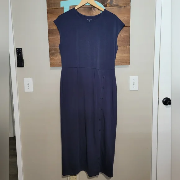 Garnet Hill Classic Navy Cap-Sleeve Knit Column Tencel Blend Midi Dress Size M - Picture 1 of 9